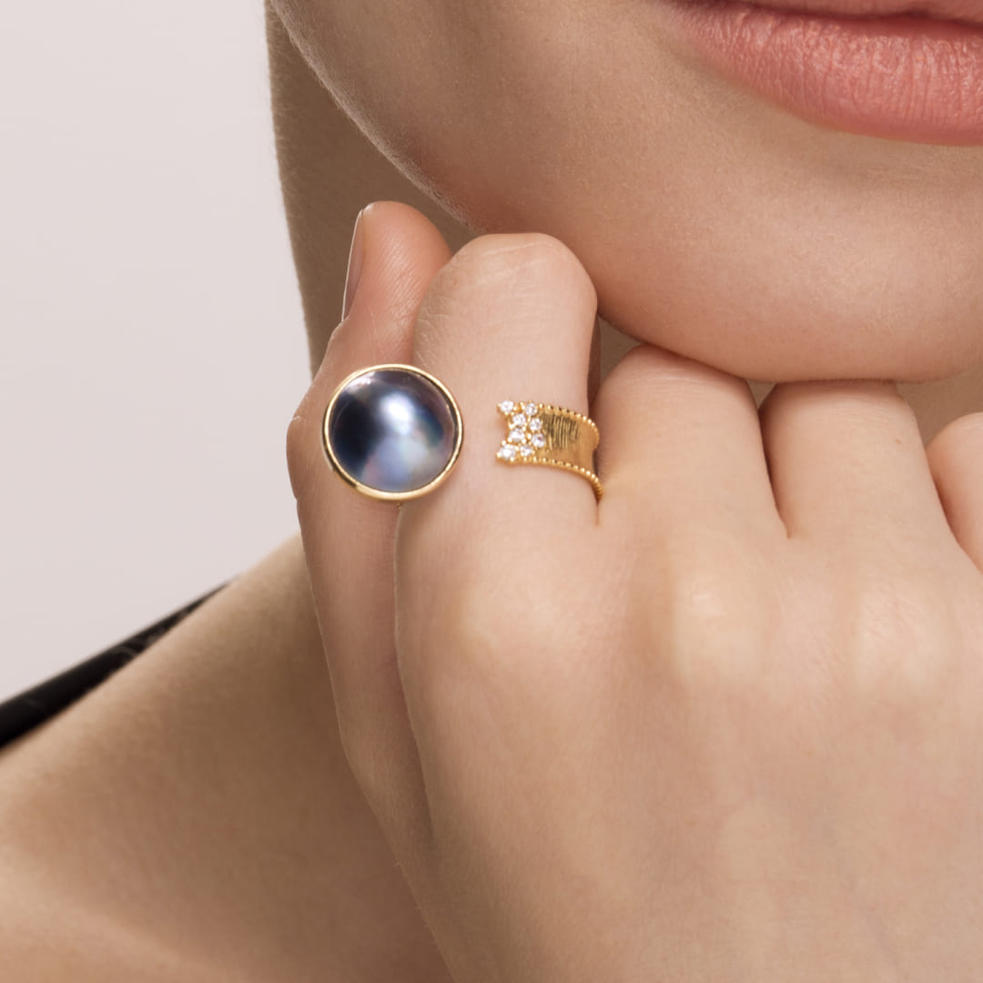 Серебряное незамкнутое кольцо с жемчугом Мабе