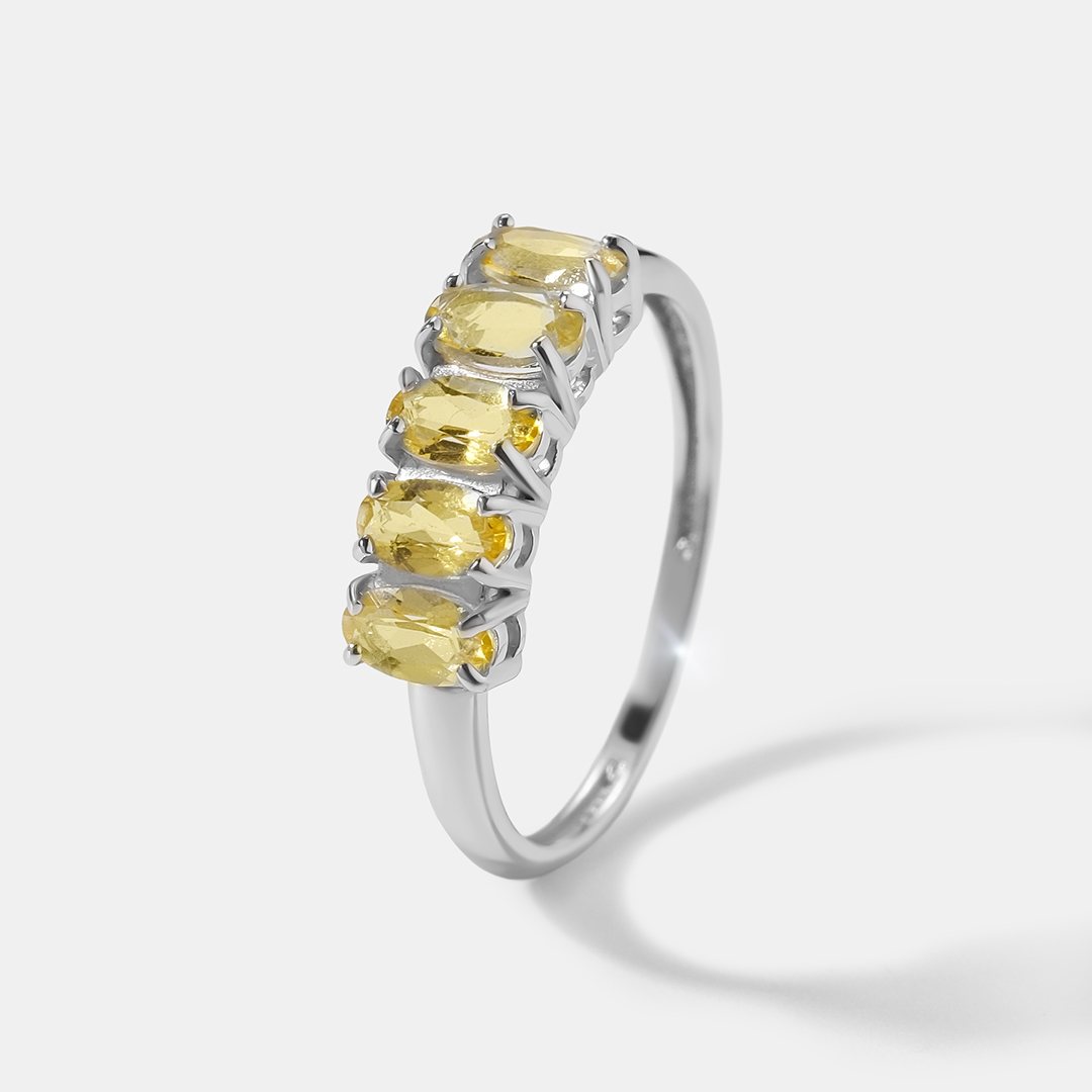 Серебряное кольцо с желтыми топазами