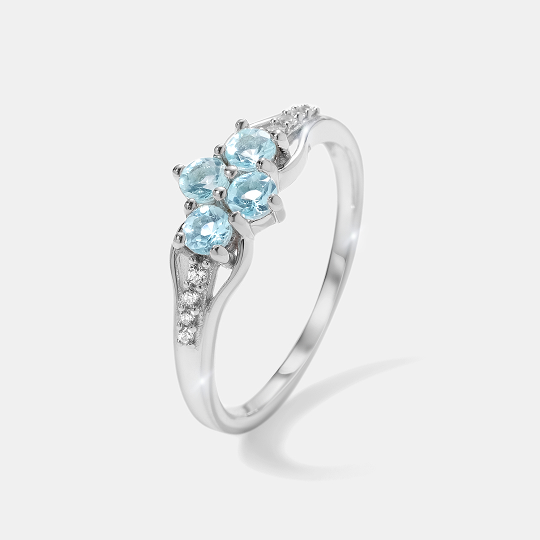 Серебряное кольцо с апатитами