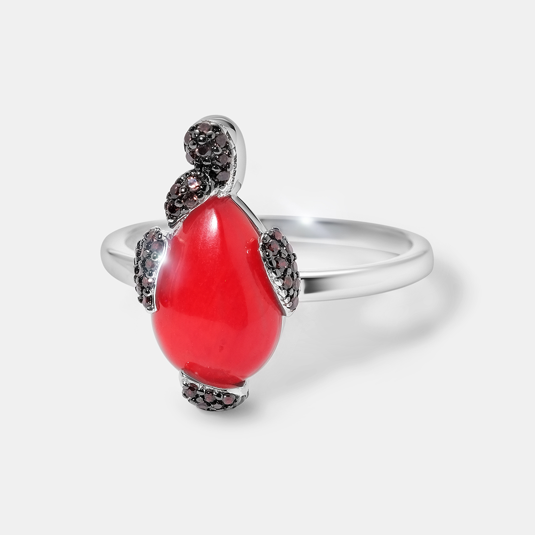 Серебряное кольцо с кораллом