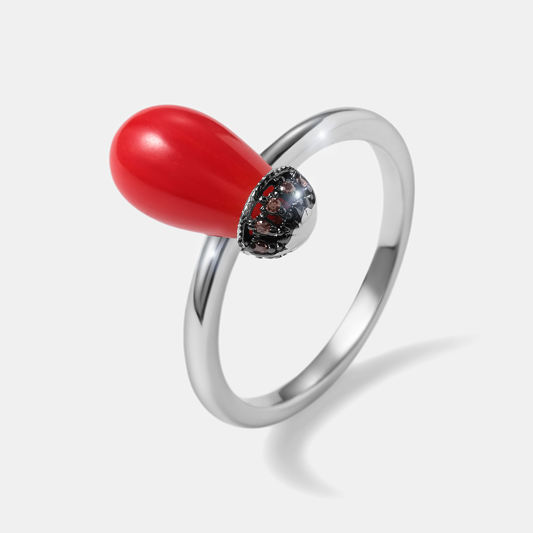 Серебряное кольцо с кораллом