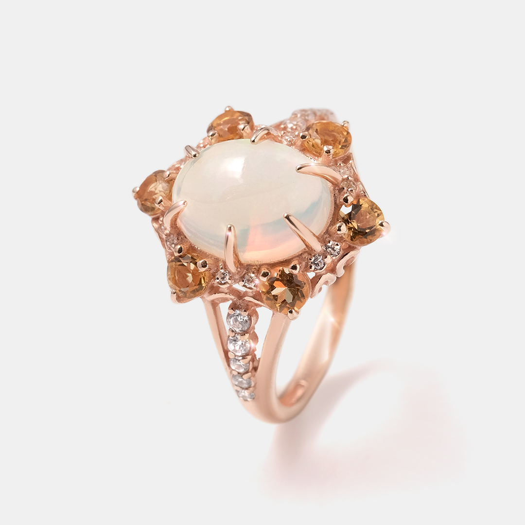 Серебряное кольцо с опалом