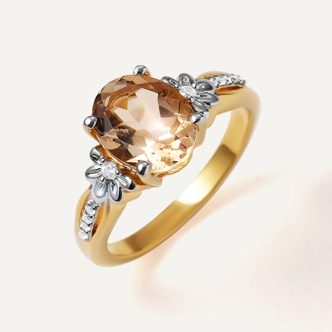 Серебряное кольцо с кварцем "Цветы"