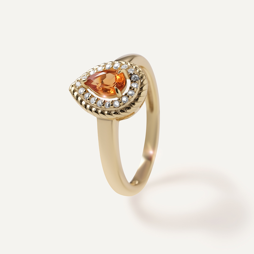 Серебряное кольцо с вульфенитом