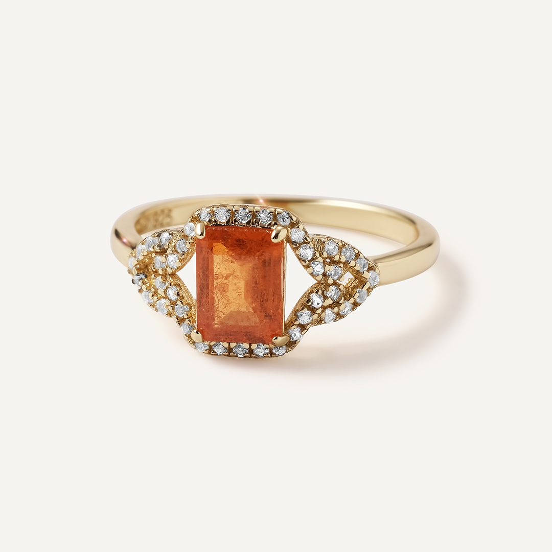 Серебряное кольцо с вульфенитом