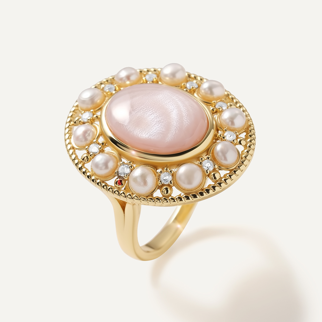 Серебряное кольцо с перламутром и жемчугом