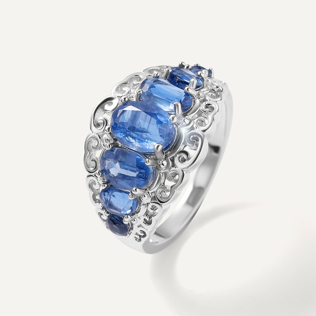 Серебряное кольцо с кианитами