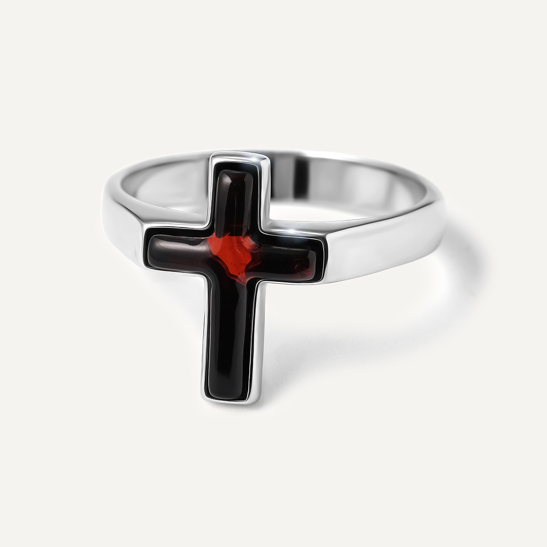 Серебряное кольцо с янтарем "Крест"