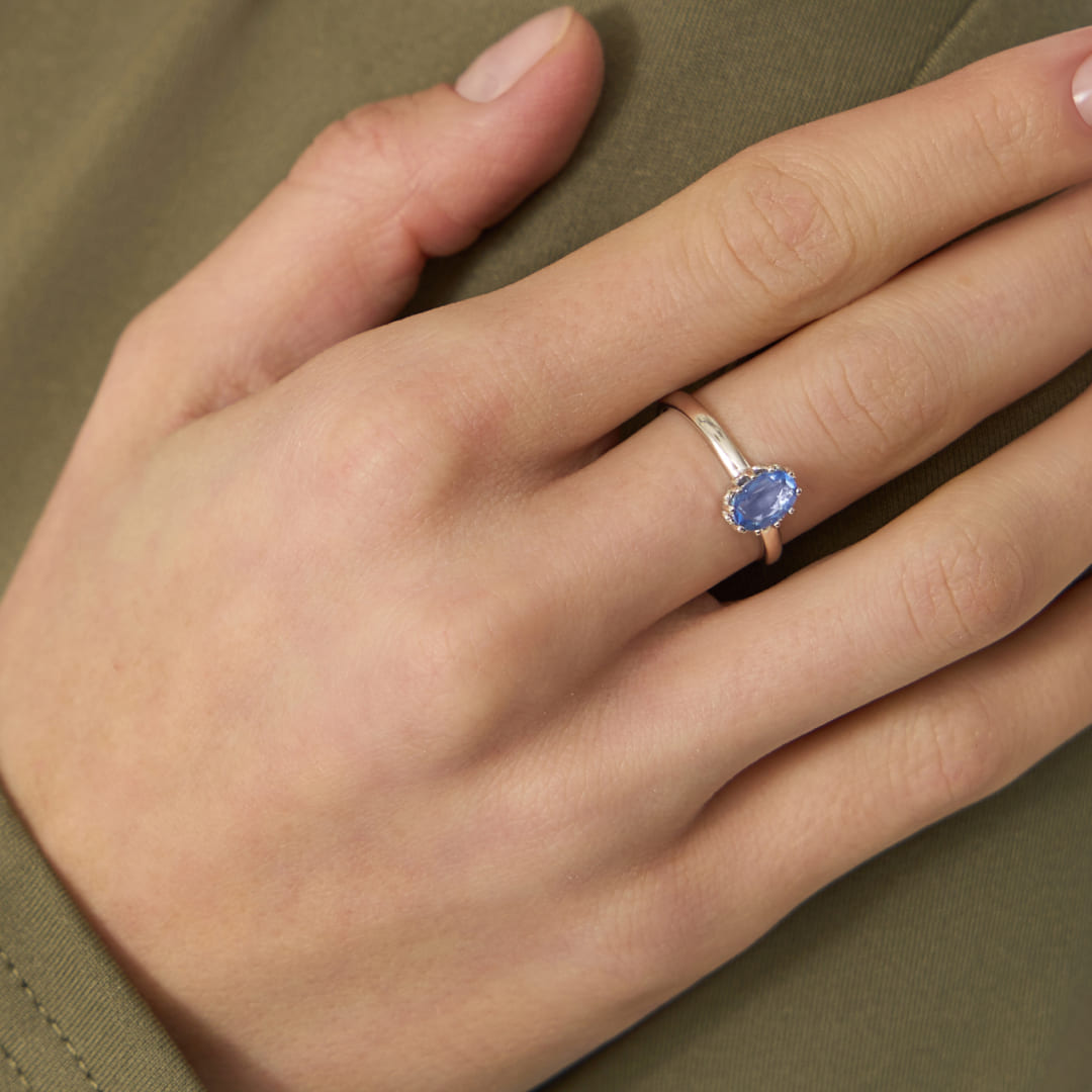 Серебряное кольцо с топазом