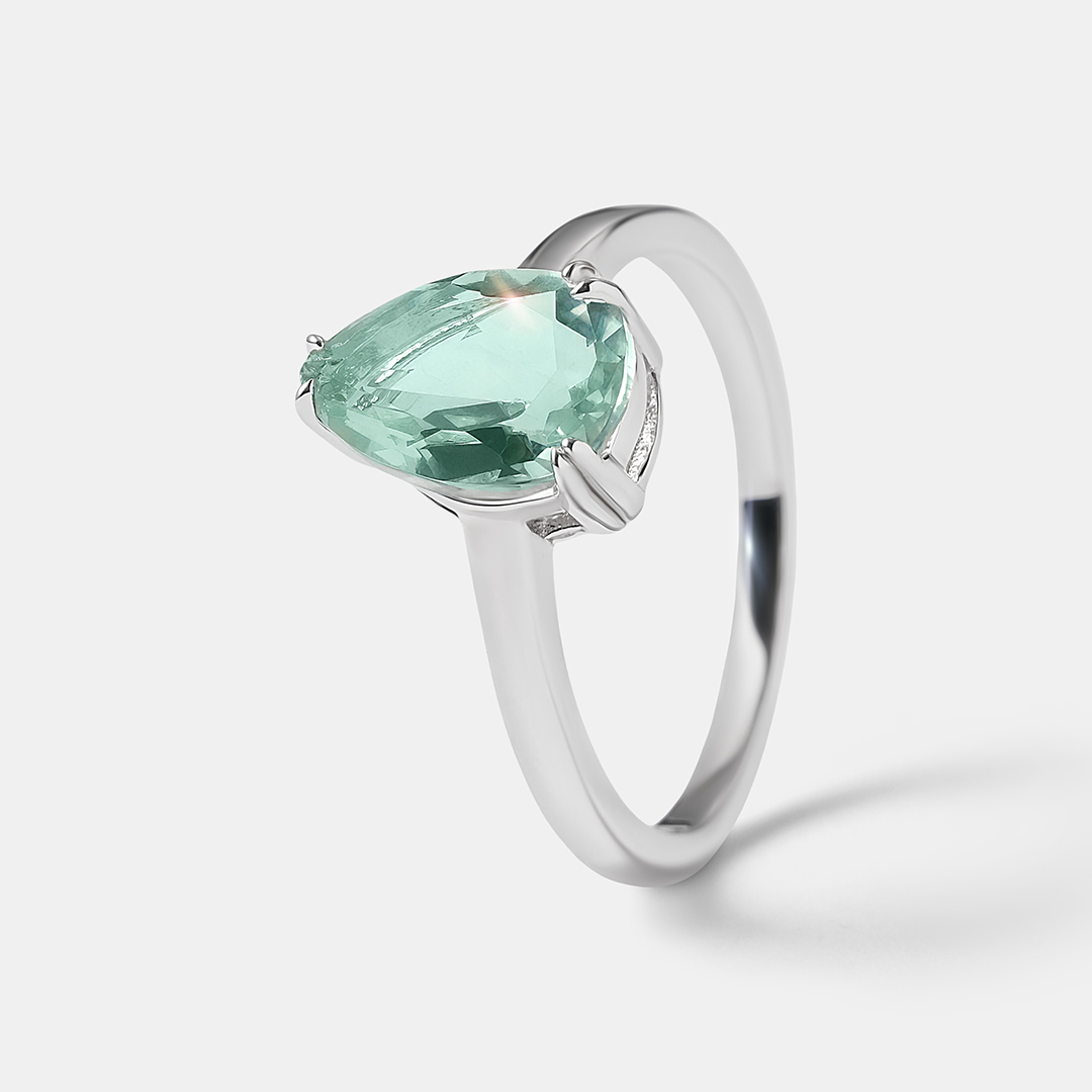 Серебряное кольцо с флюоритом