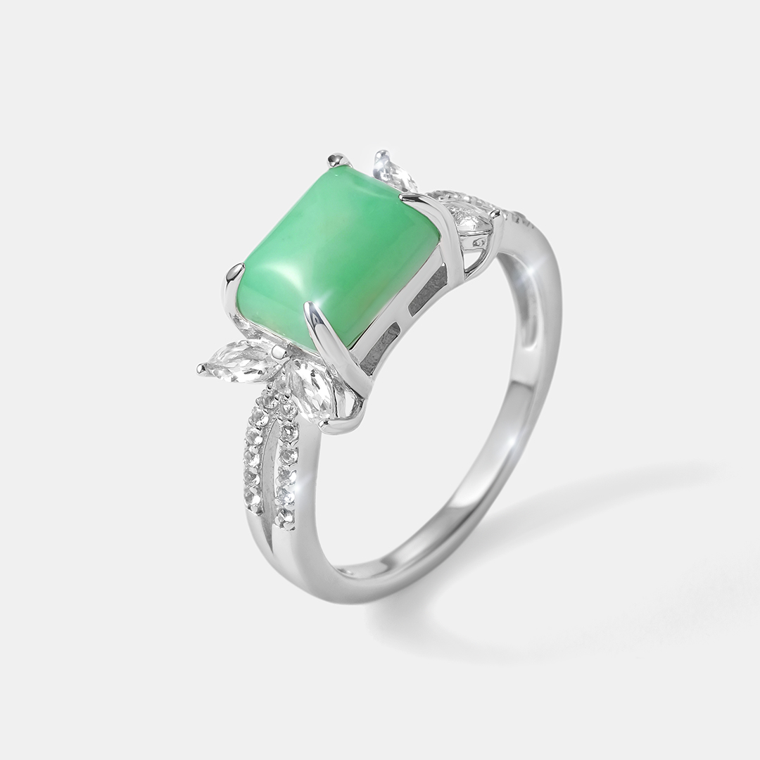Серебряное кольцо с зеленым халцедоном