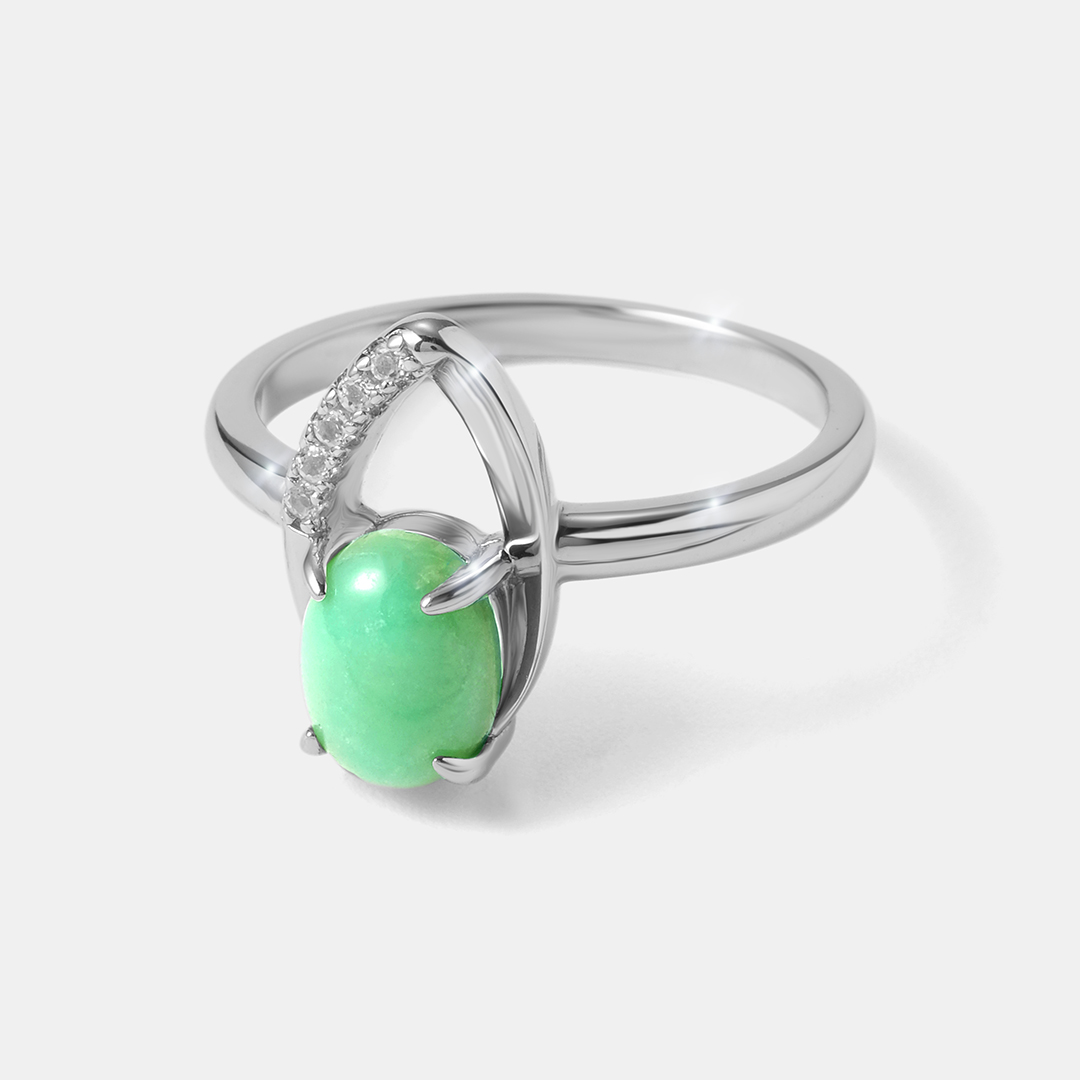 Серебряное кольцо с зеленым халцедоном