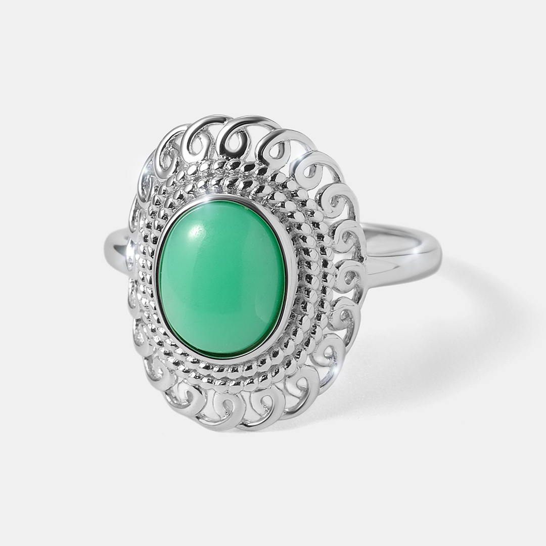 Серебряное кольцо с зеленым халцедоном