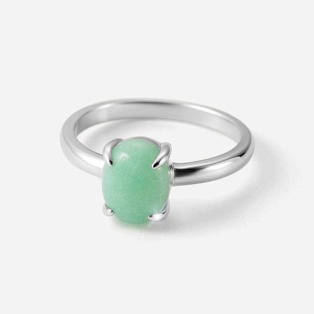 Серебряное кольцо с зеленым халцедоном