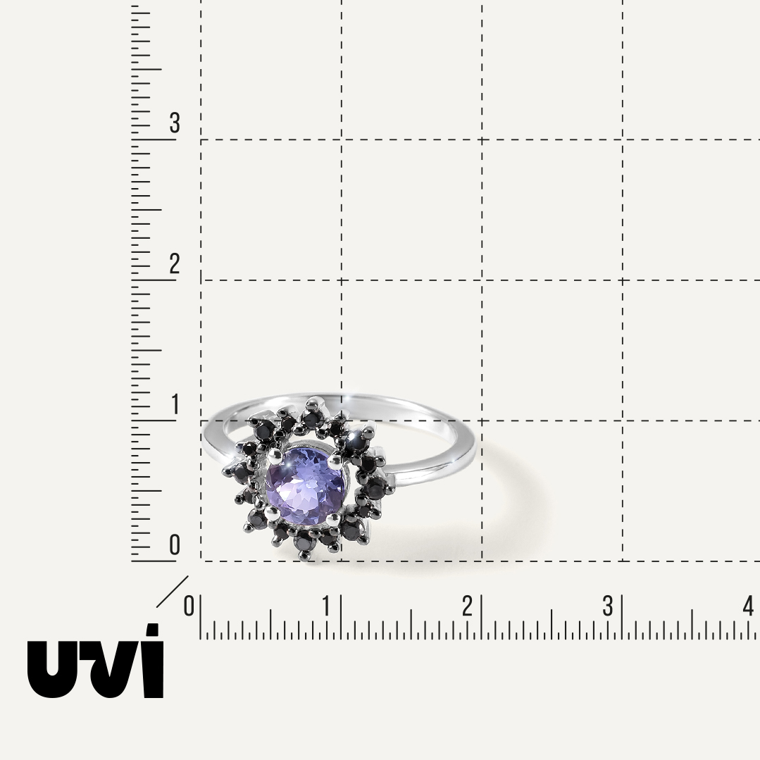 Серебряное кольцо с танзанитом "Цветок"