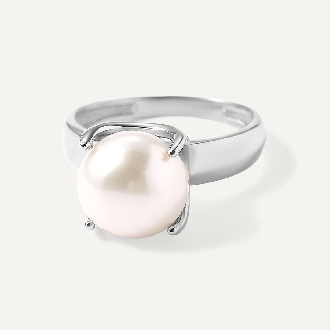 Серебряное кольцо с жемчугом