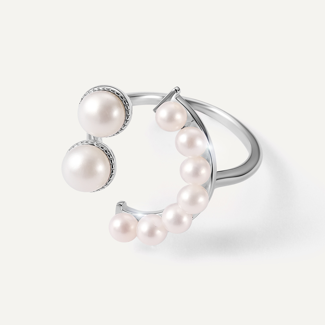 Серебряное незамкнутое кольцо с жемчугом