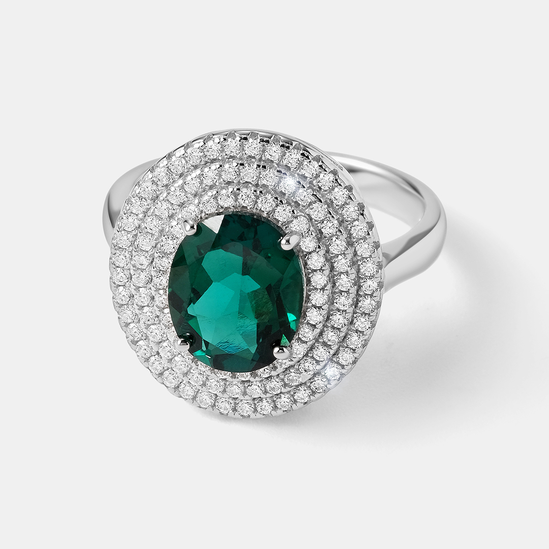 Серебряное кольцо с выращенным изумрудом