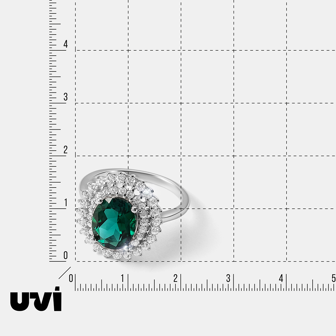 Серебряное кольцо с выращенным изумрудом