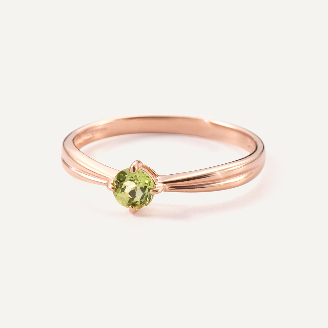 Серебряное кольцо с хризолитом