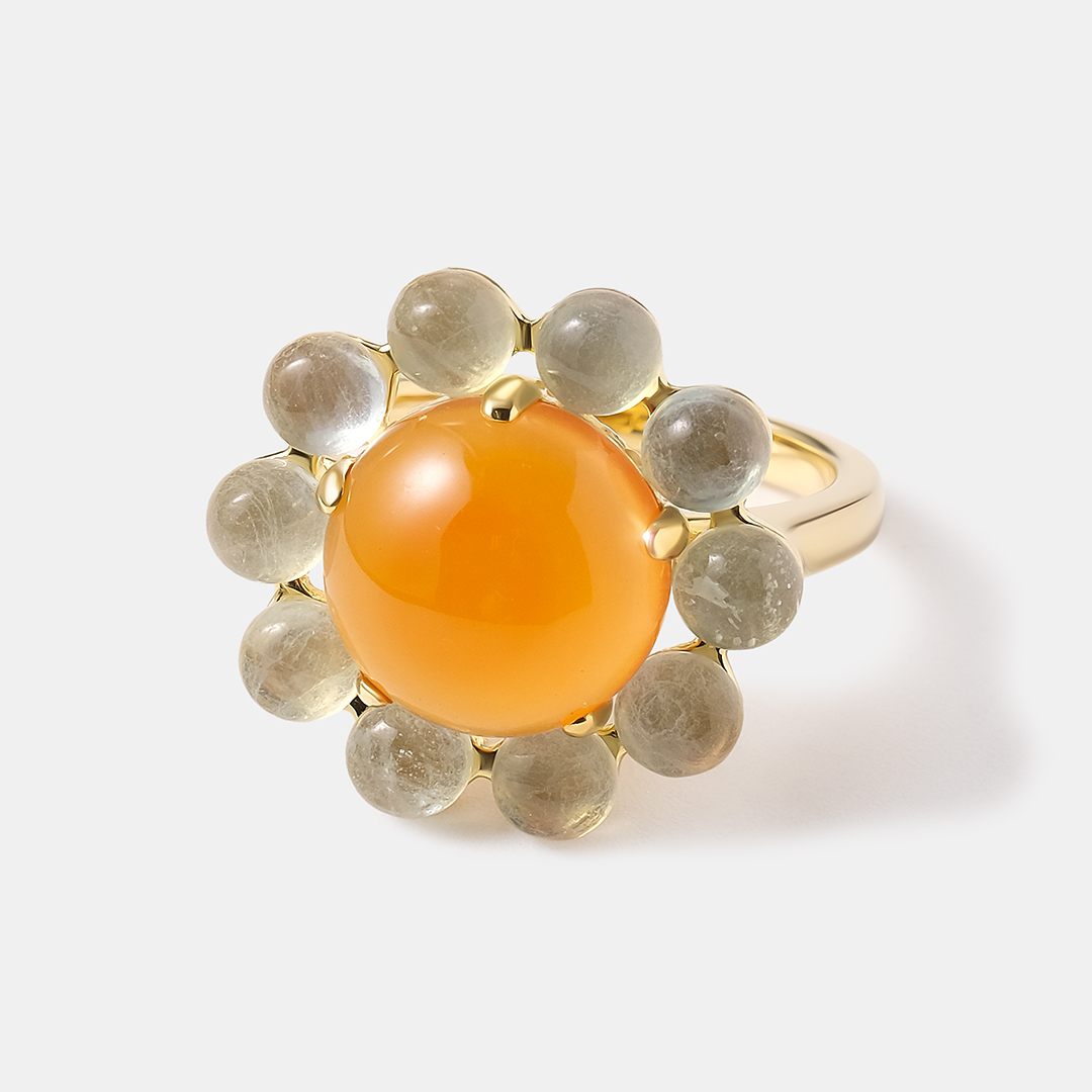 Серебряное кольцо с халцедоном и аквамаринами