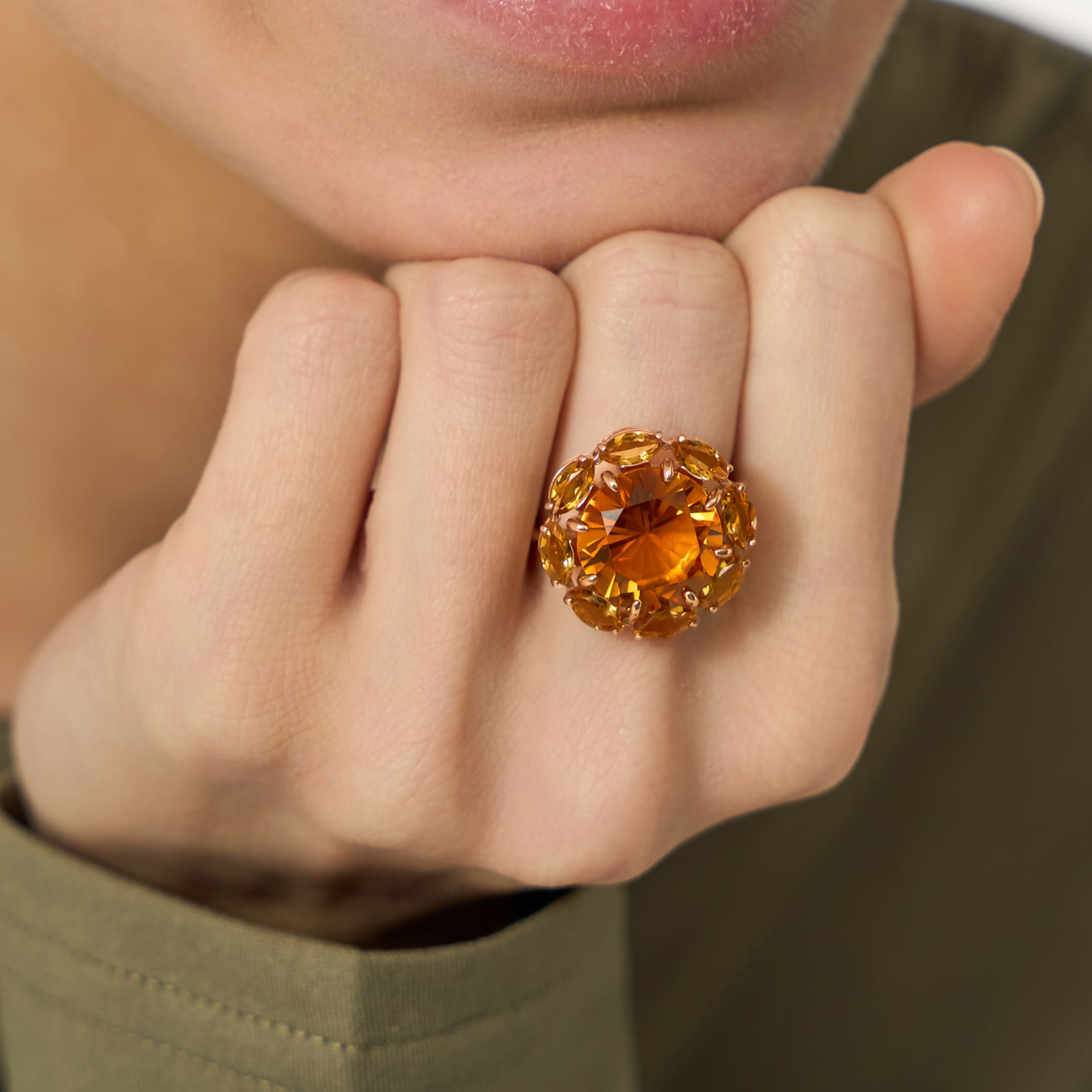 Серебряное кольцо с цитринами