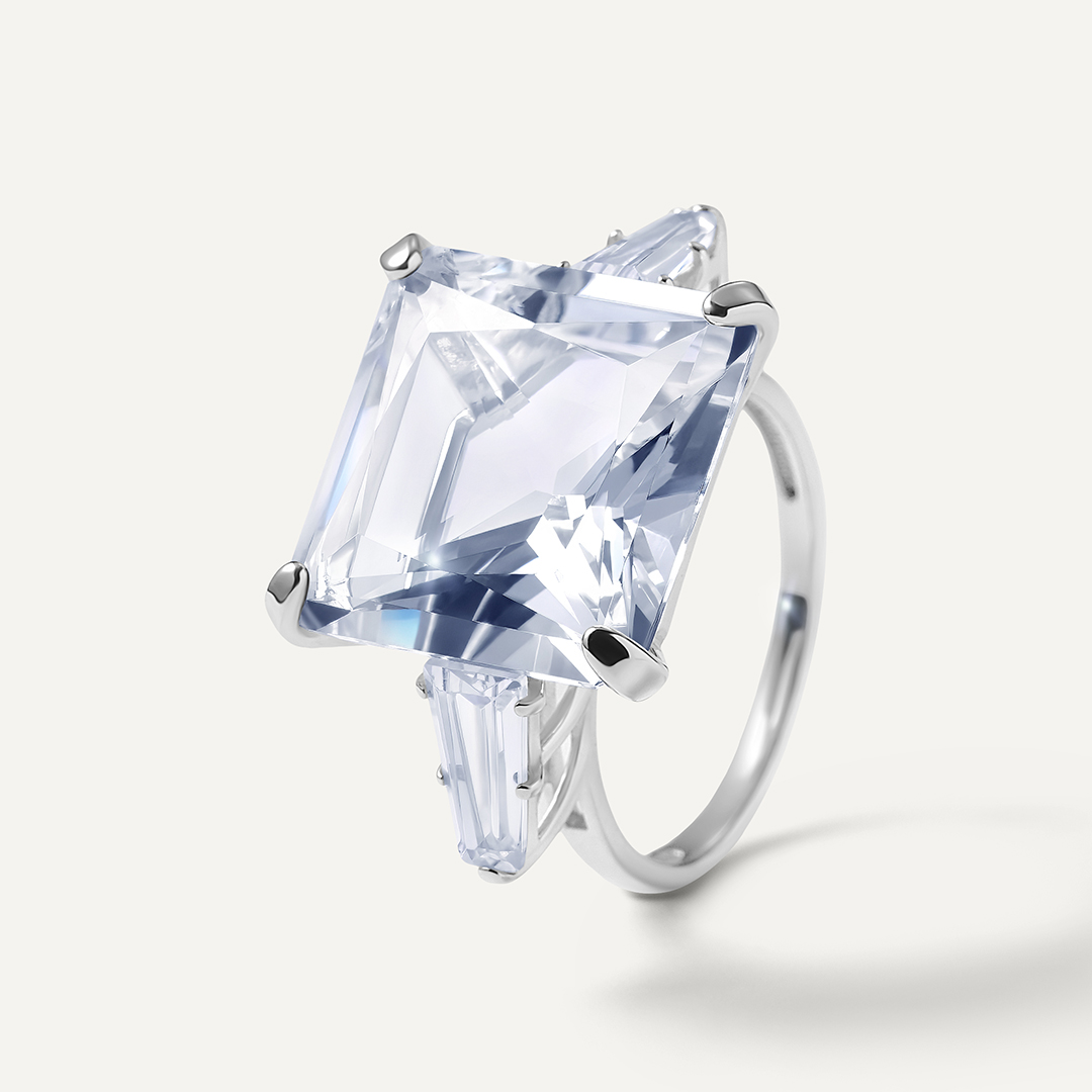 Серебряное кольцо с горным хрусталем