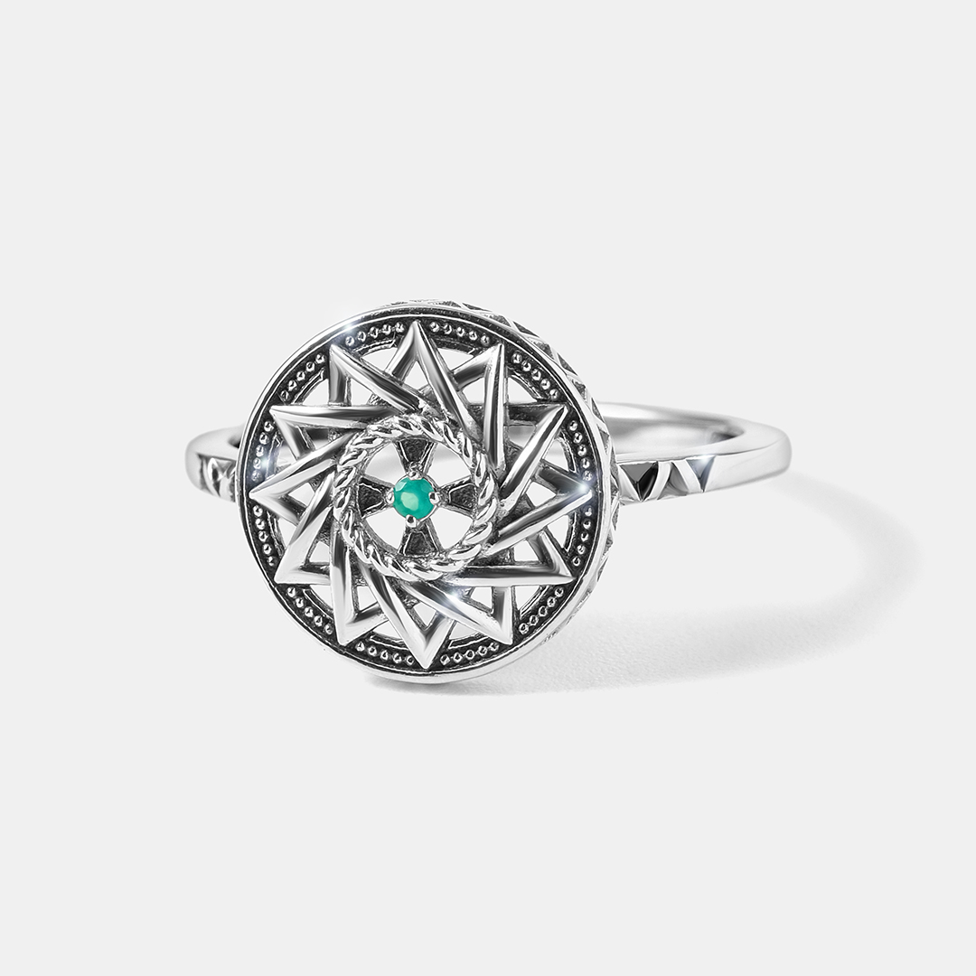 Серебряное кольцо с агатом "Эрцгамма"