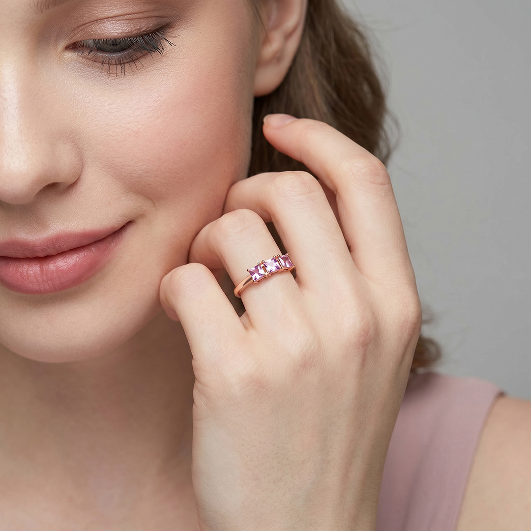 Серебряное кольцо с аметистами