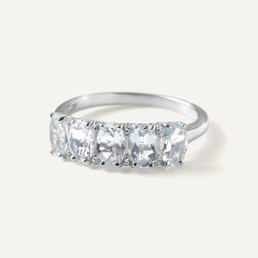 Серебряное кольцо с аквамаринами