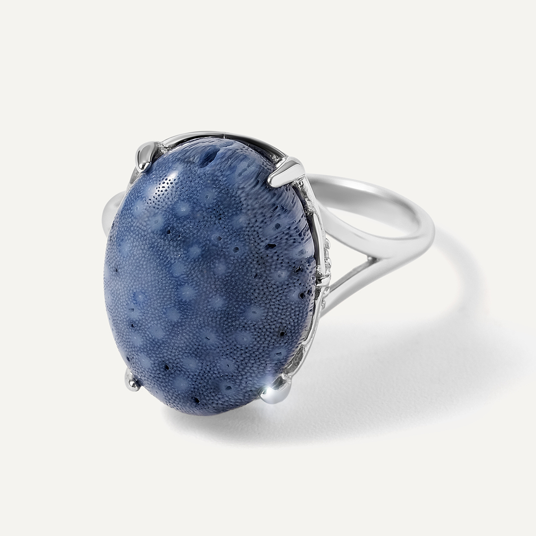 Серебряное кольцо с кораллом Акори