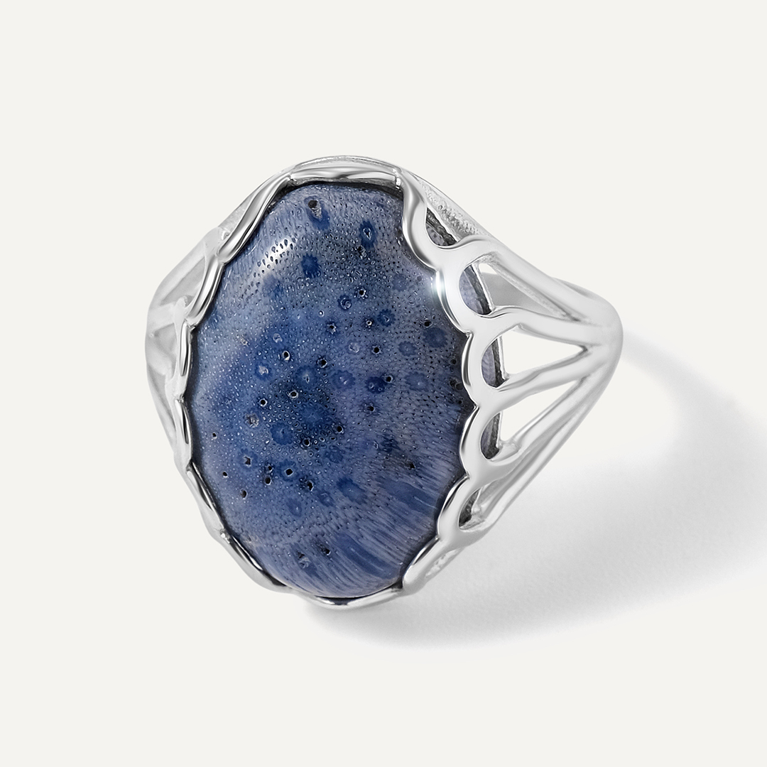 Серебряное кольцо с кораллом Акори