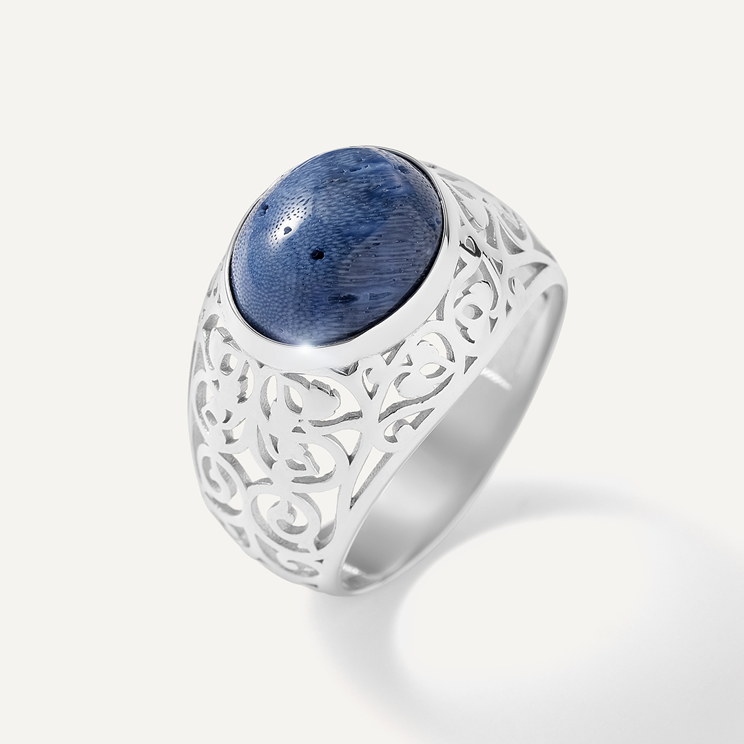 Серебряное кольцо с кораллом Акори