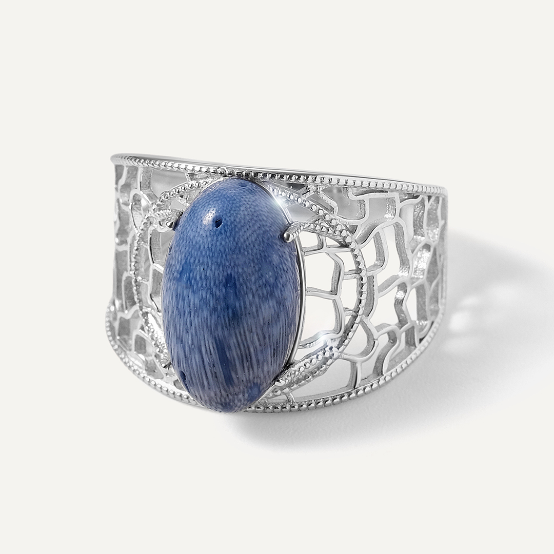 Серебряное кольцо с кораллом Акори