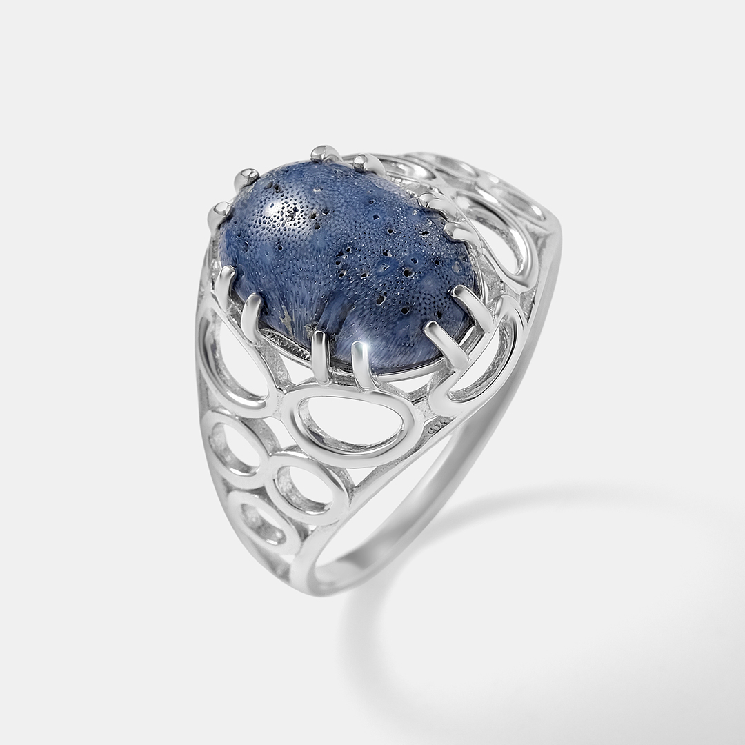 Серебряное кольцо с кораллом Акори