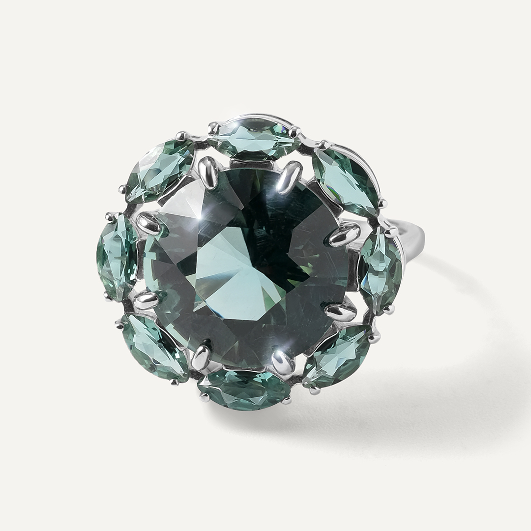 Серебряное кольцо с празиолитами