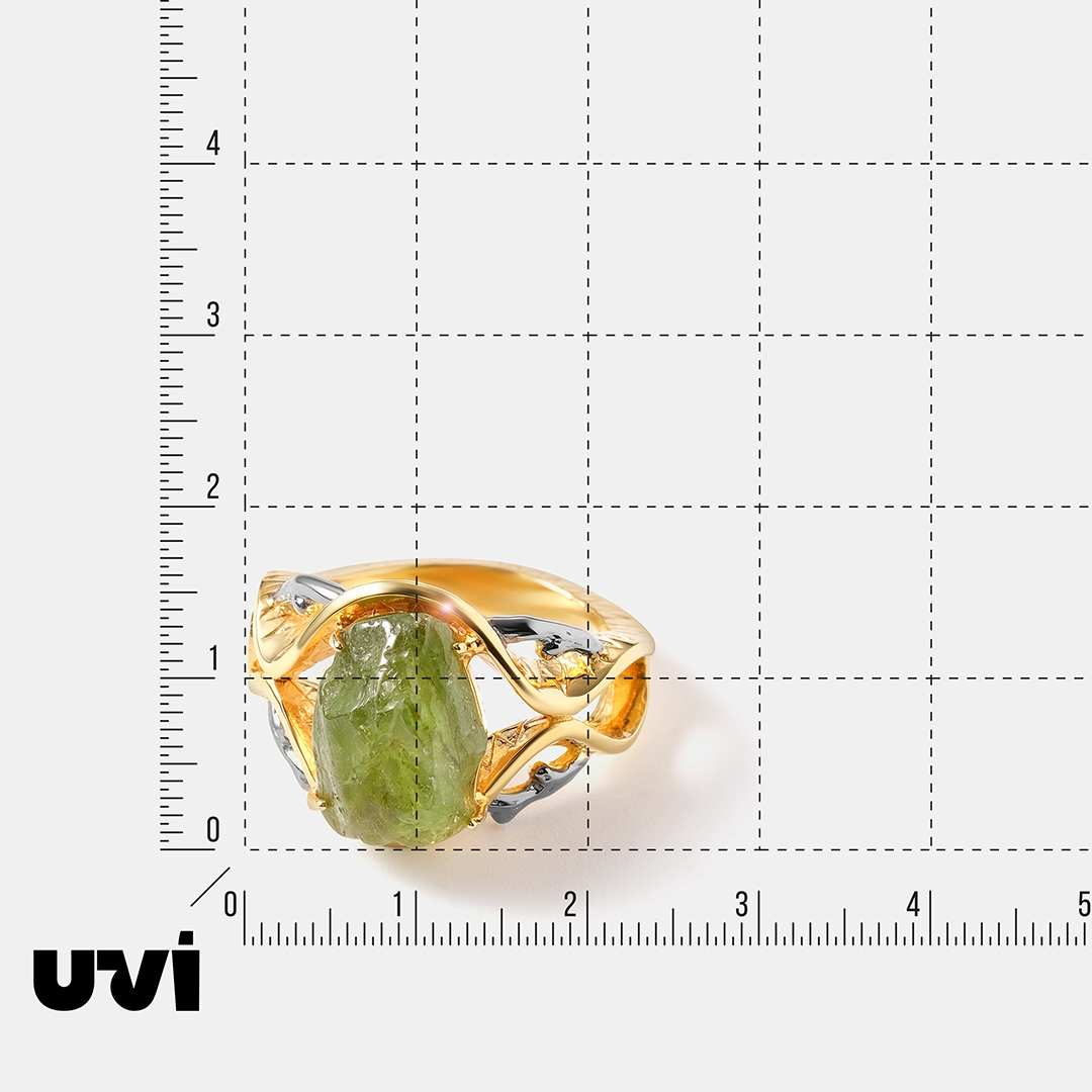 Серебряное кольцо с перидотом