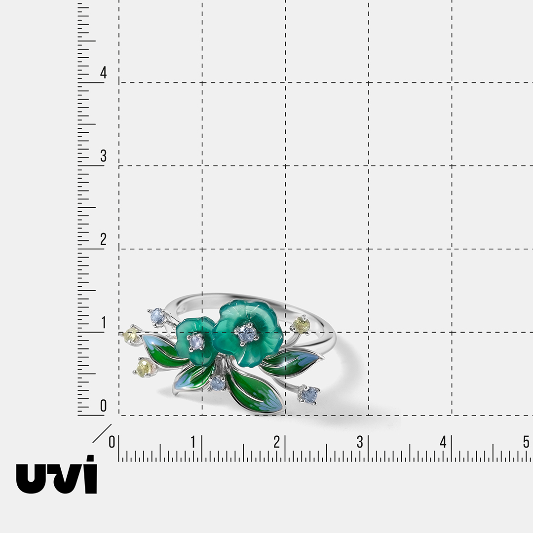 Серебряное кольцо с халцедонами "Цветы"