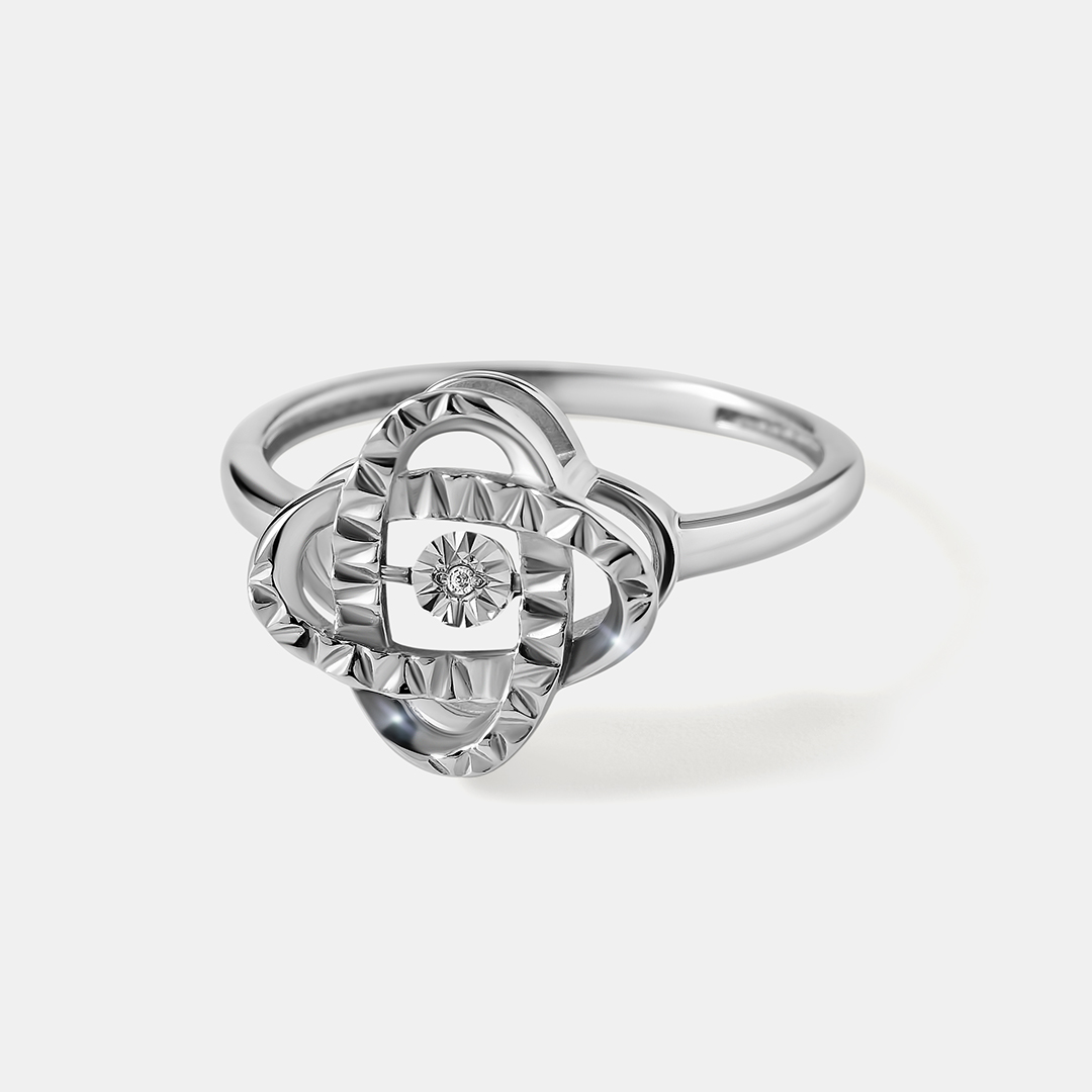 Серебряное кольцо с бриллиантом "Танцующий камень"