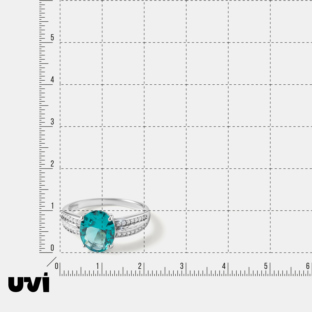 Серебряное кольцо с зеленой шпинелью