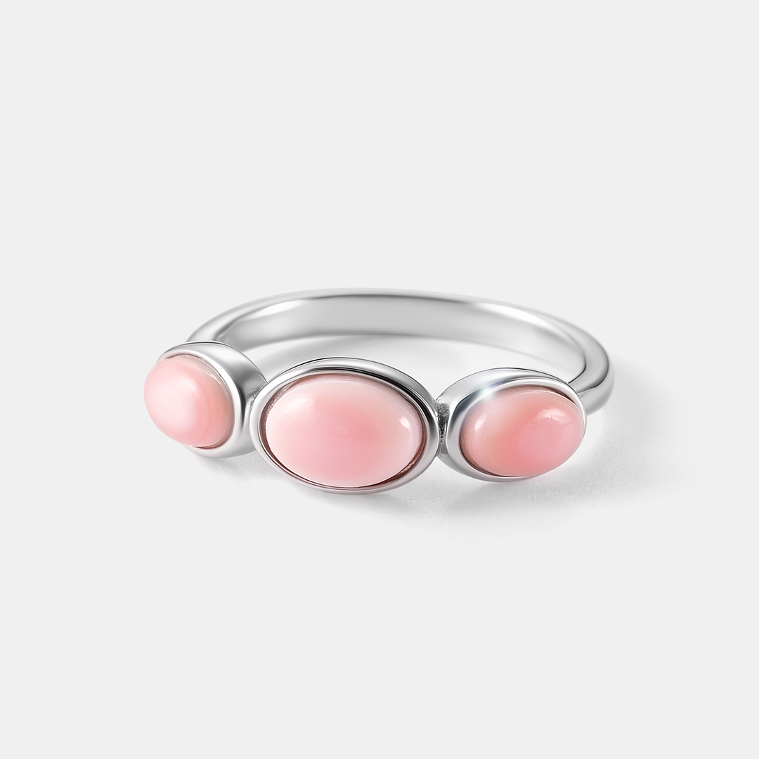 Серебряное кольцо с кораллами