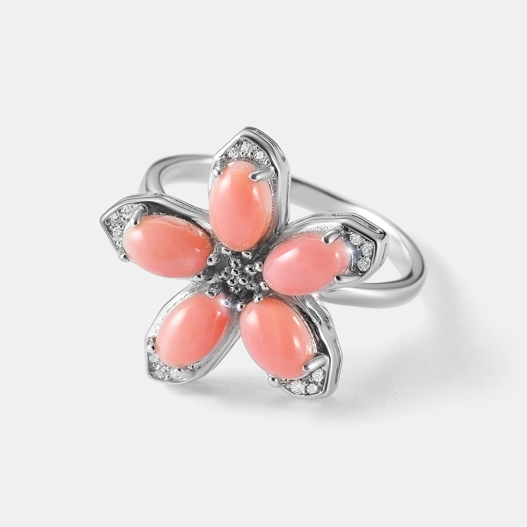 Серебряное кольцо с кораллами "Цветок"