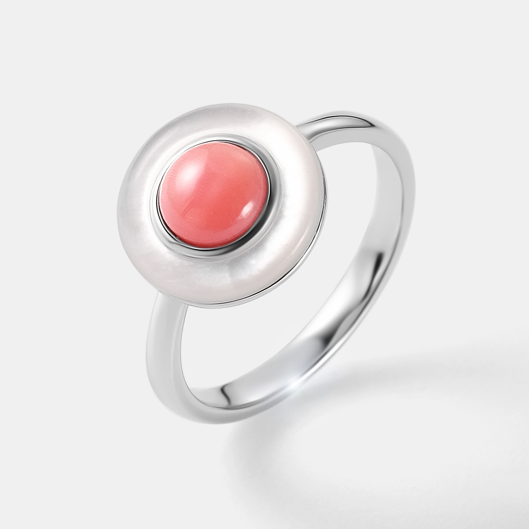 Серебряное кольцо с кораллом
