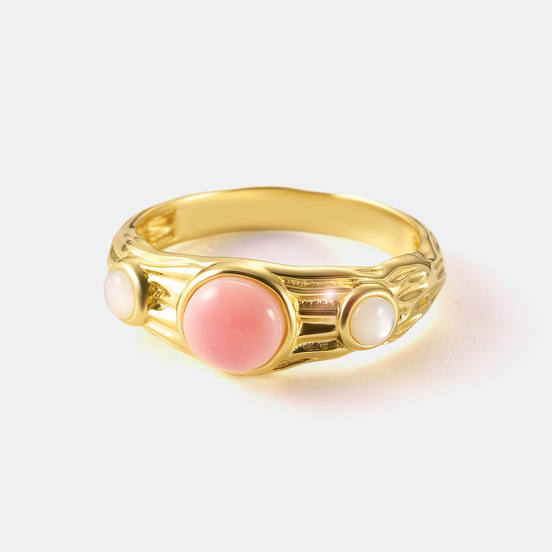 Серебряное кольцо с кораллом