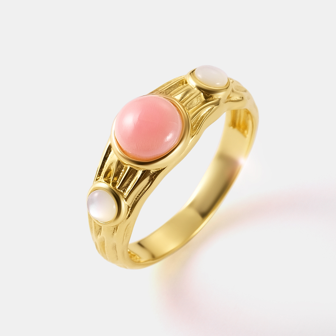 Серебряное кольцо с кораллом