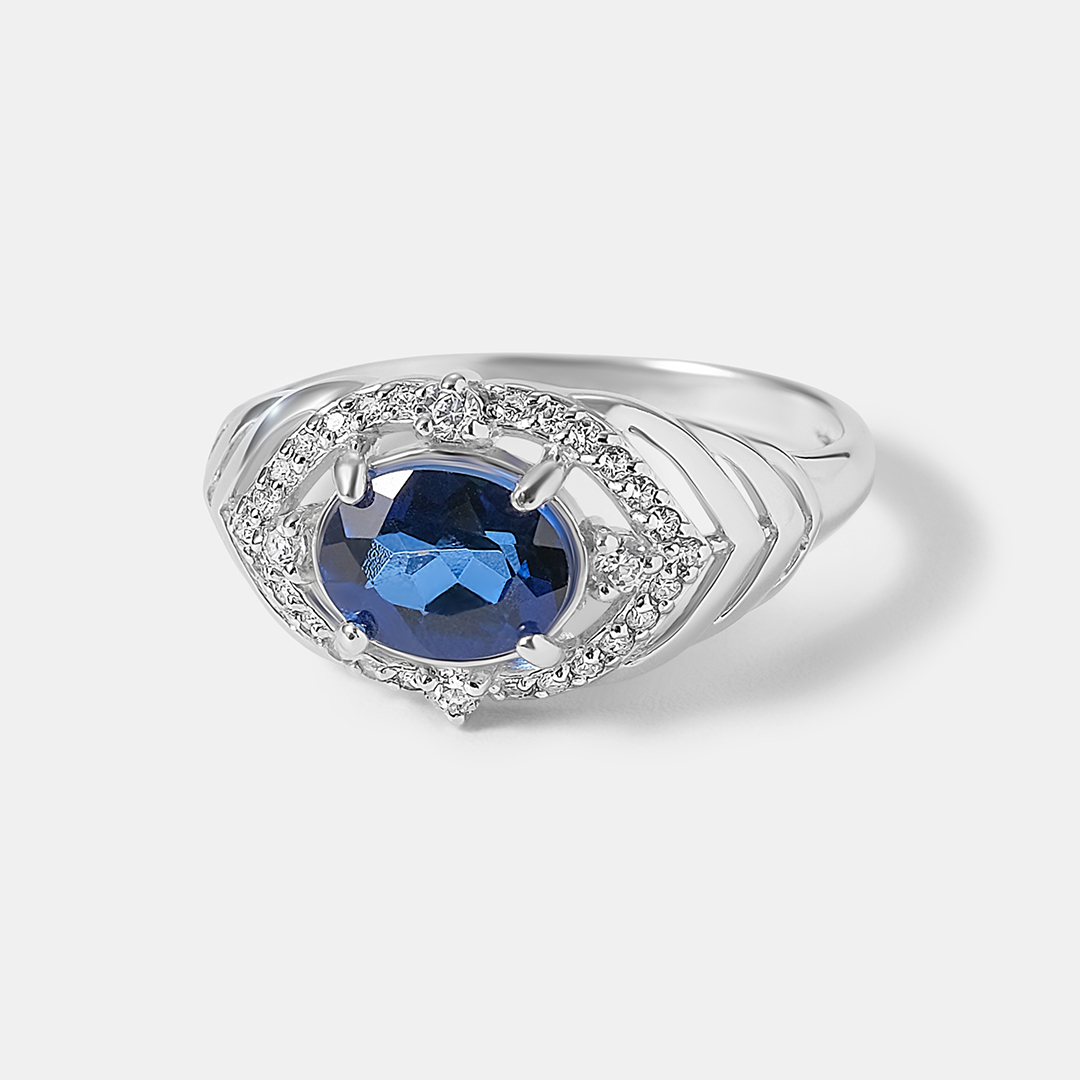 Серебряное кольцо с топазом