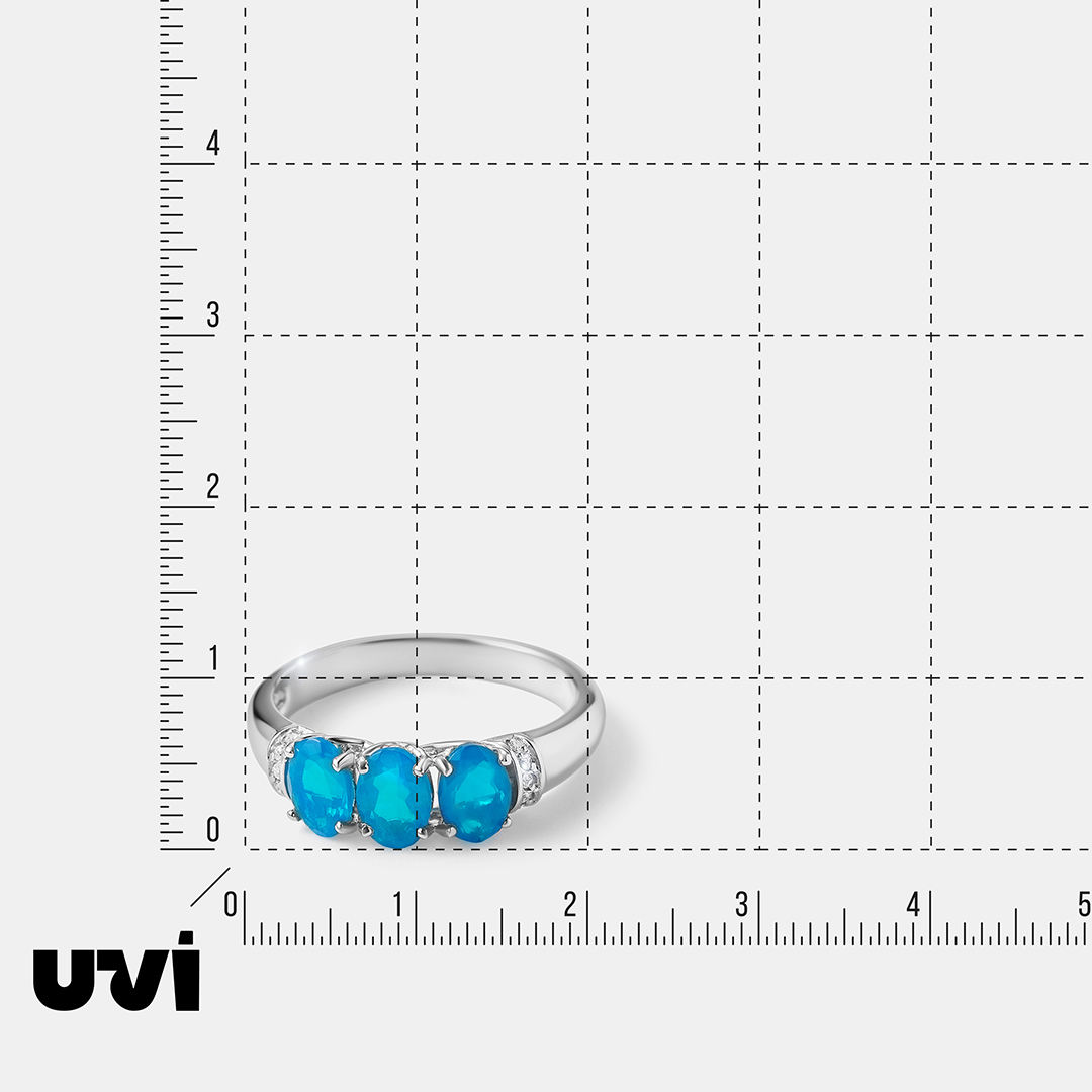 Серебряное кольцо с голубыми опалами