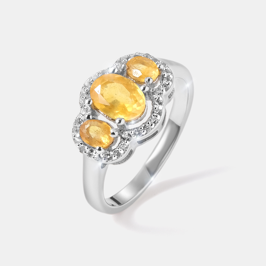 Серебряное кольцо с желтыми сапфирами