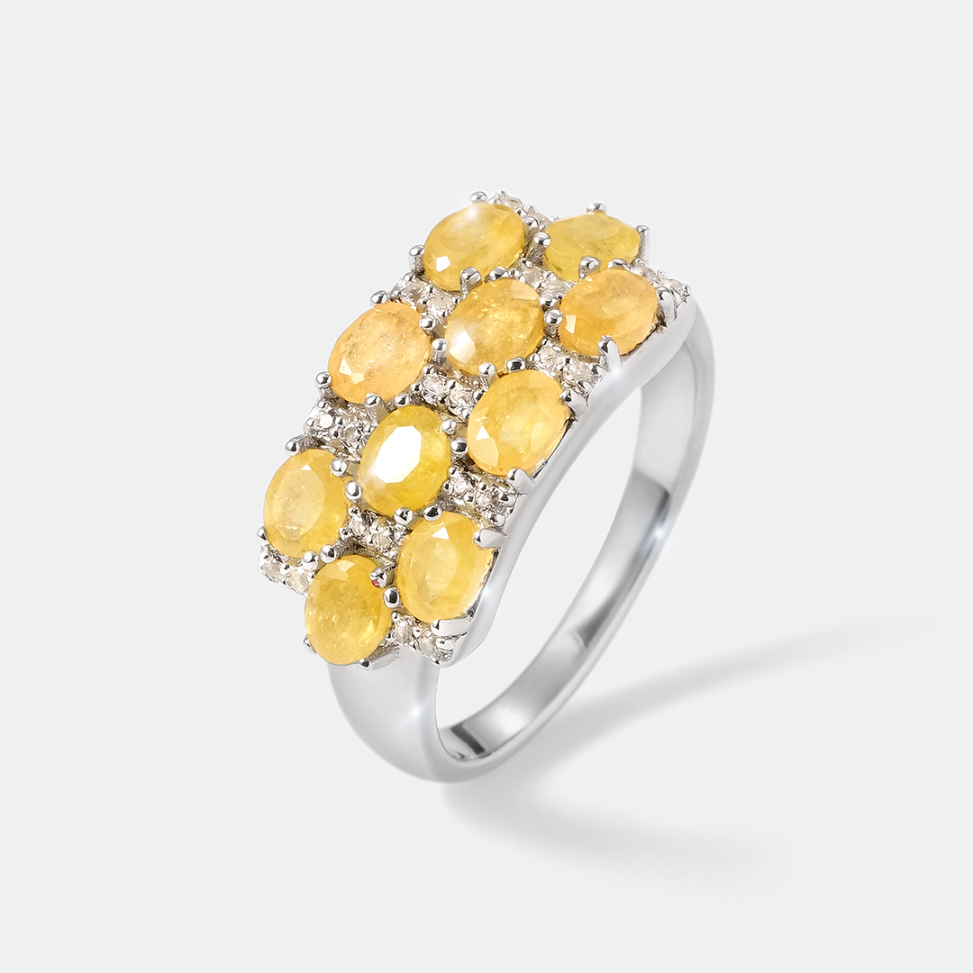 Серебряное кольцо с желтыми сапфирами
