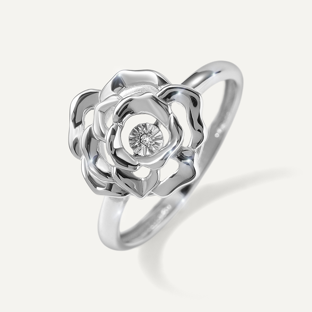 Серебряное кольцо с бриллиантом "Роза"